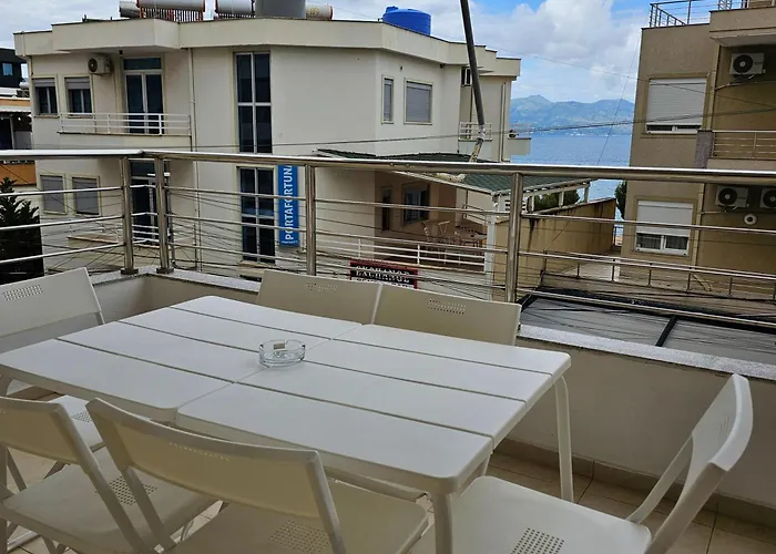 Ares Summer * Saranda