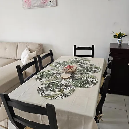 Apartment Ares Summer *