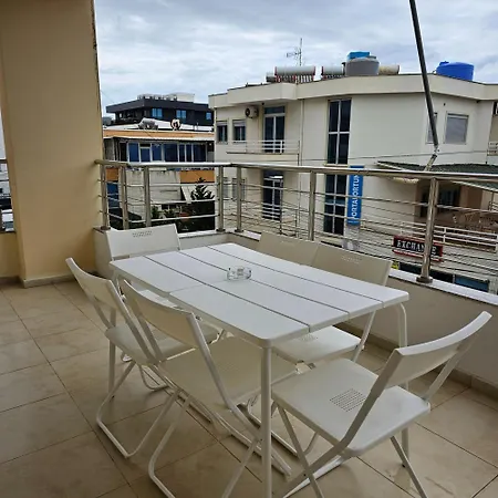 Apartment Ares Summer
